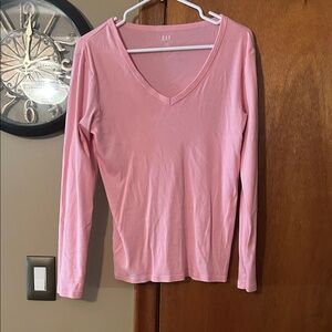 GAP Women's Soft Pink Long Sleeve Tee Large